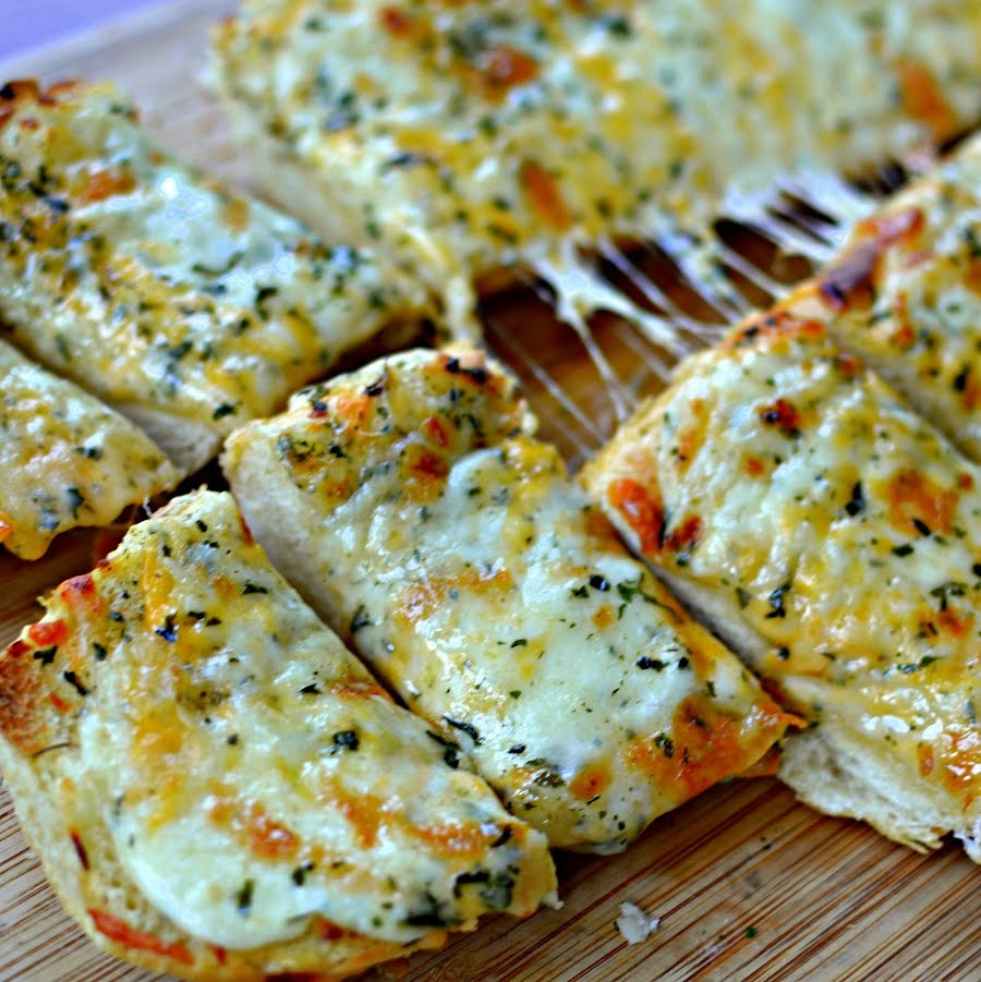 Garlic Bread With Cheese (4pcs)